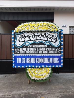 Papan Bunga Duka di Sagalaherang